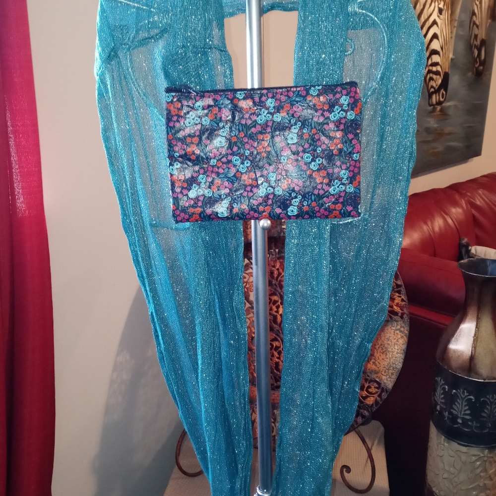 Scarf and purse set